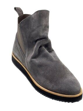 Gray Suede Chelsea Boots With Non-Slip Rubber Soles Leather Lining And Elastic G